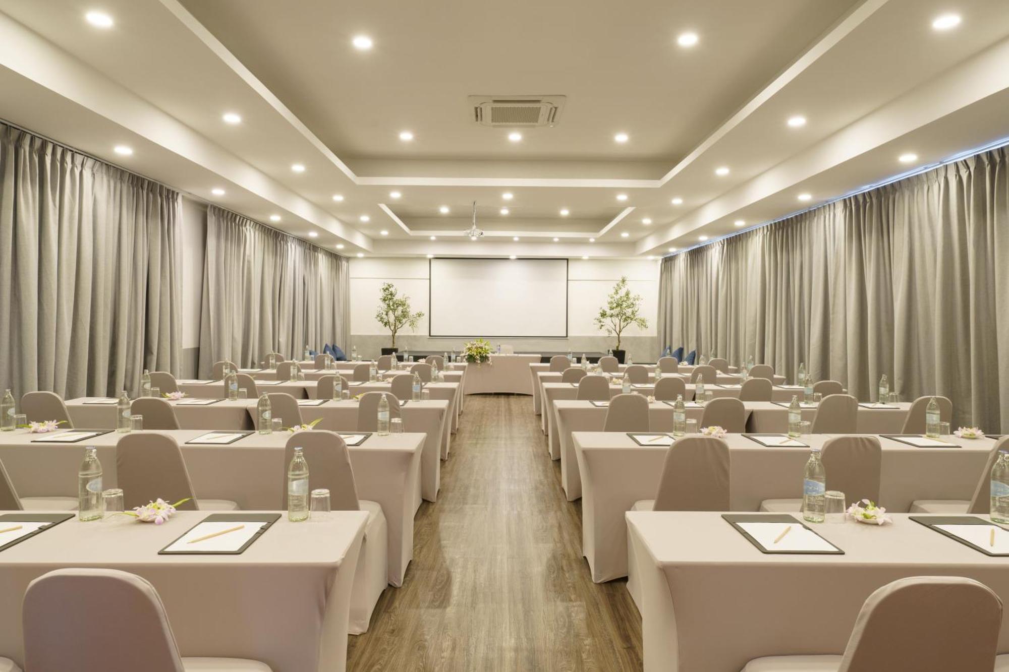 Surestay By Best Western Iconic Suvarnabhumi Bang Bo Zewnętrze zdjęcie